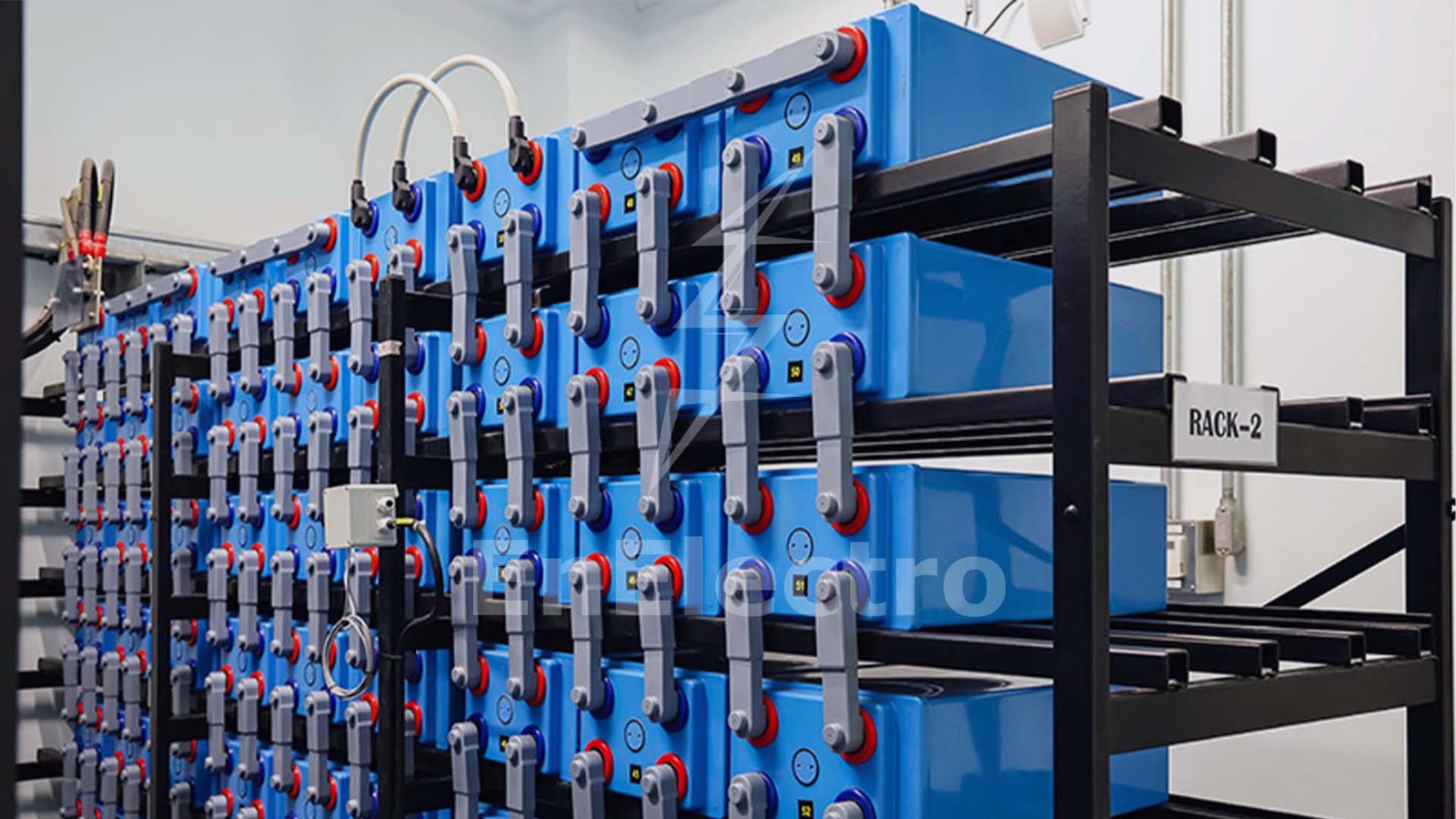 UPS Systems & Battery Banks 3